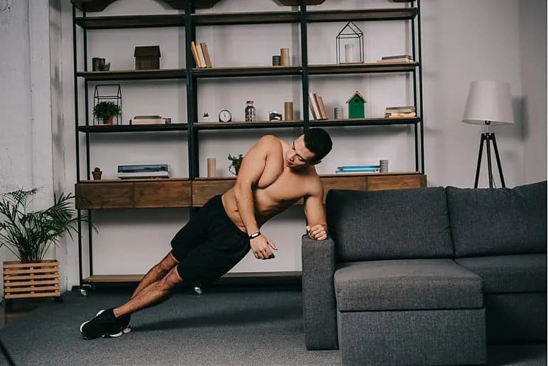 Fitness w hotelu - ćwiczenia bez specjalistycznego sprzętu